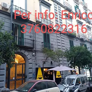 Apartamento Duomo Central Loft, Nápoles